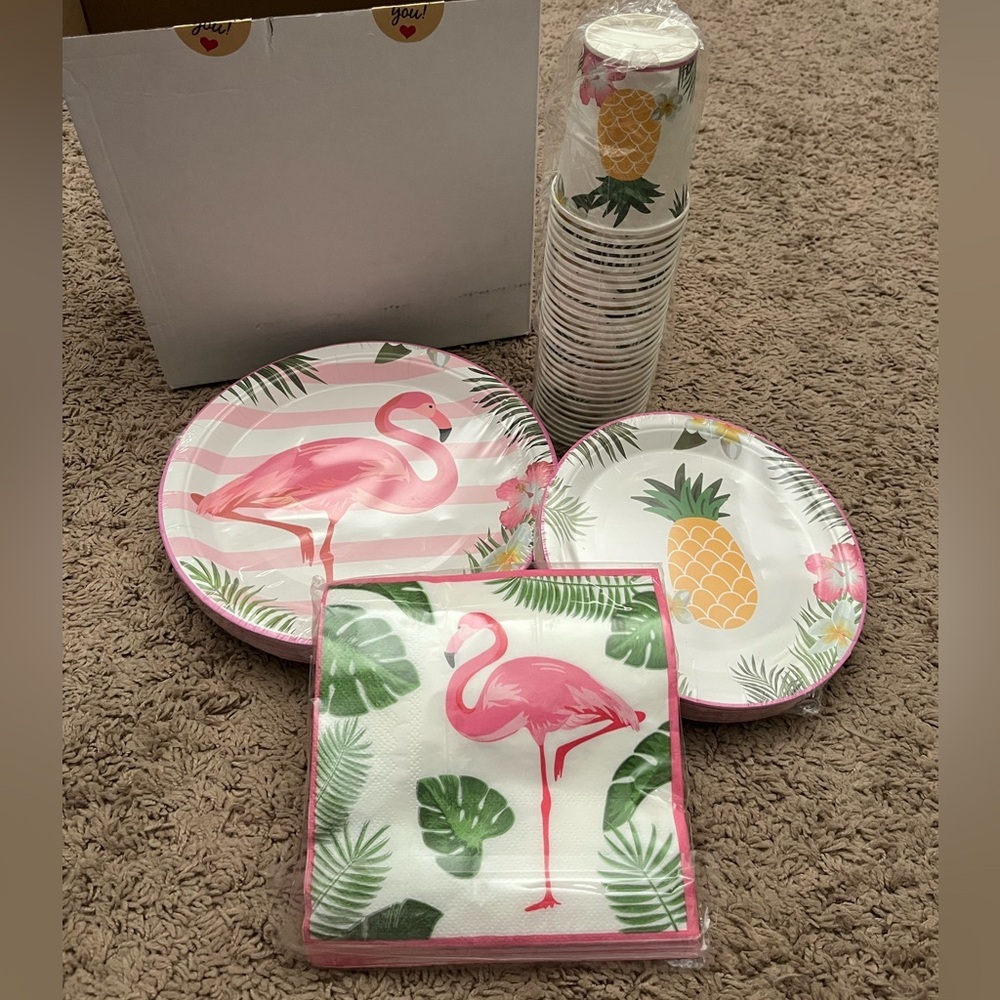 🍍Hawaiian laua Themed Party Supplies Set